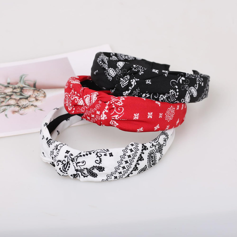 Lvyeer headband worn on model profile demonstrating comfortable all-day wear