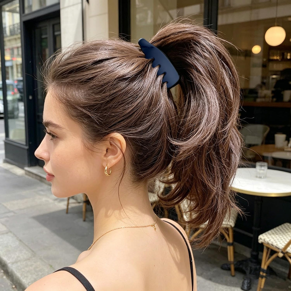 LYLYNB clip in a half-up hairstyle providing neat, all-day control