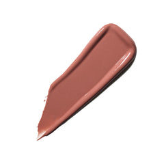 MAC Lustre Hug Me applied on model demonstrating natural everyday look