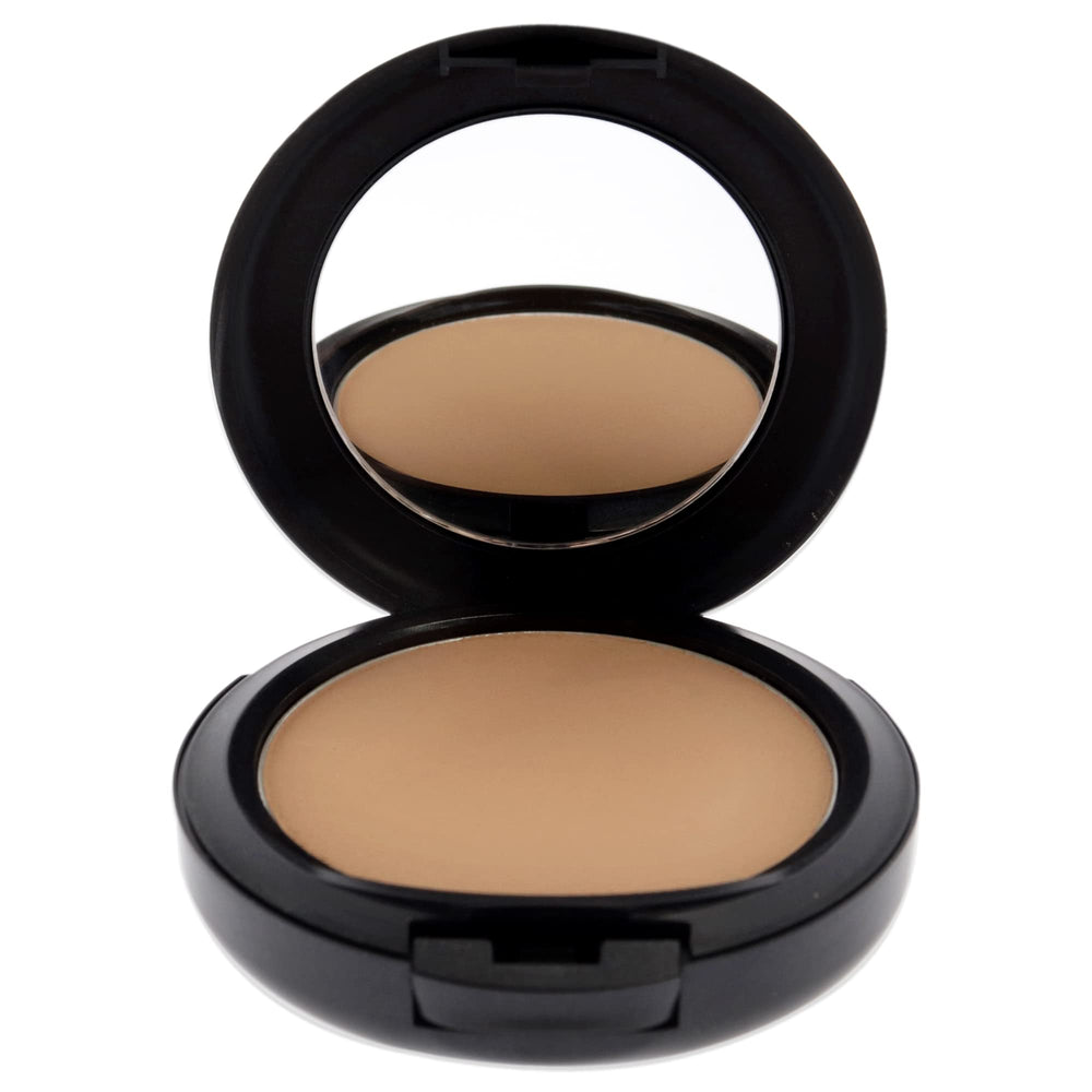 MAC Studio Fix open pan close-up showing powder texture and buildable coverage