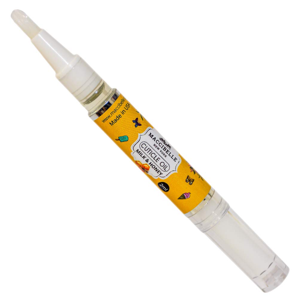 Maccibelle oil texture on hand demonstrating fast absorption and immediate softening benefit