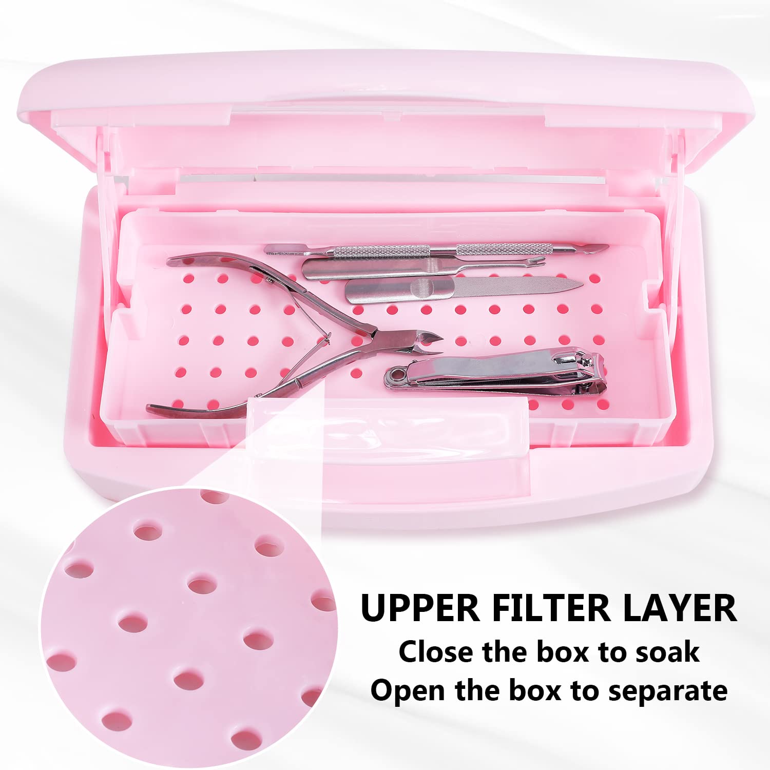 Machine-Ya perforated inner tray close-up showing stable tool placement and drainage