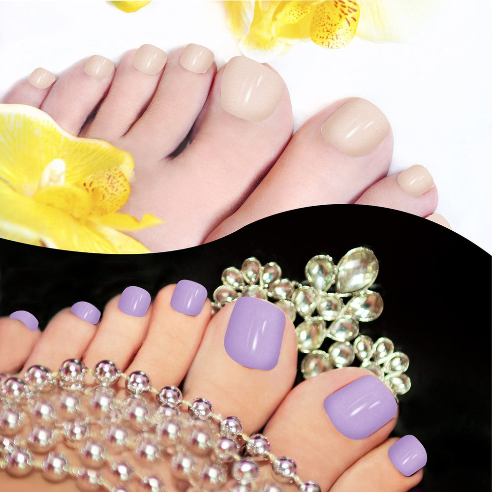 Maitys pedicured toes at beach illustrating polished, travel-ready look