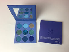 MAKI YIKA nighttime glam eye with intense blue and glitter for dramatic effect