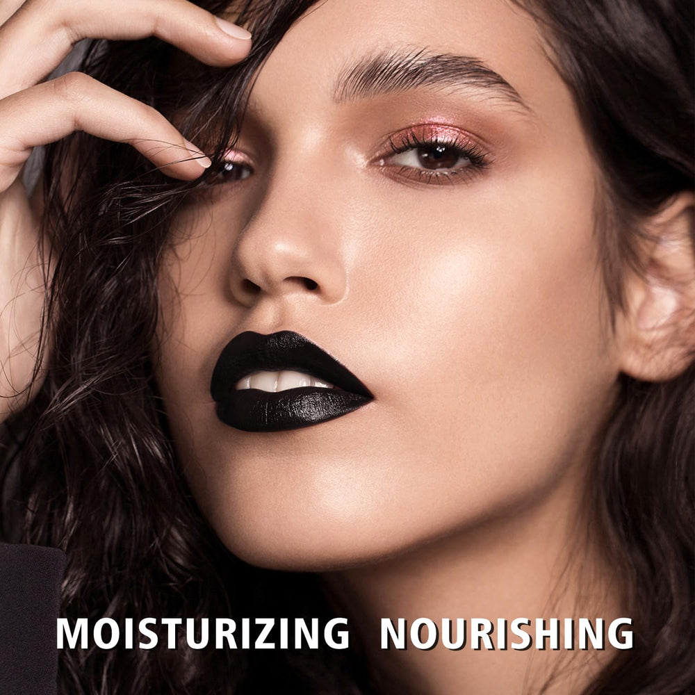 MAKI YIKA texture close-up of creamy surface, hydrating formula looks rich