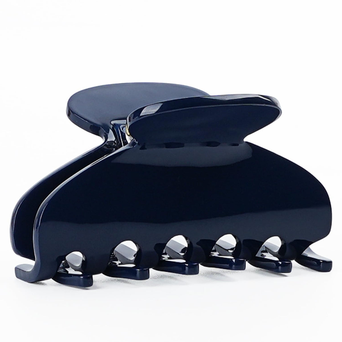 MAORULU front view of cherry red clip showing polished finish and sleek hold
