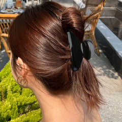 MAORULU clip in hair half-up style providing neat hold and polished finish