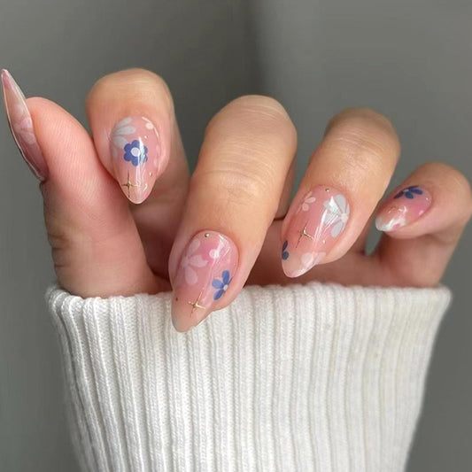 MAOTTIE front packaging showing almond press-on nails and included kit, fast-at-home benefit