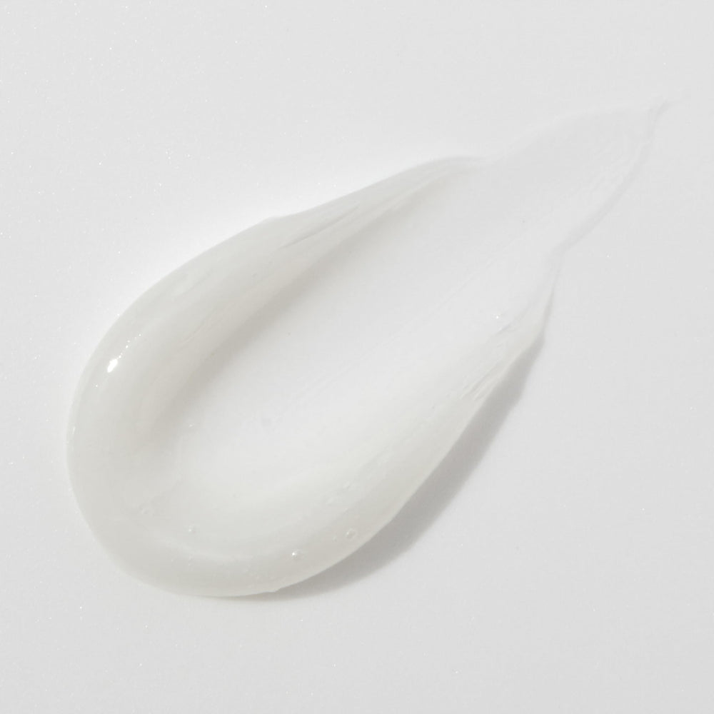 Mario Badescu balm sheen close-up highlighting hydrating finish and non-greasy look