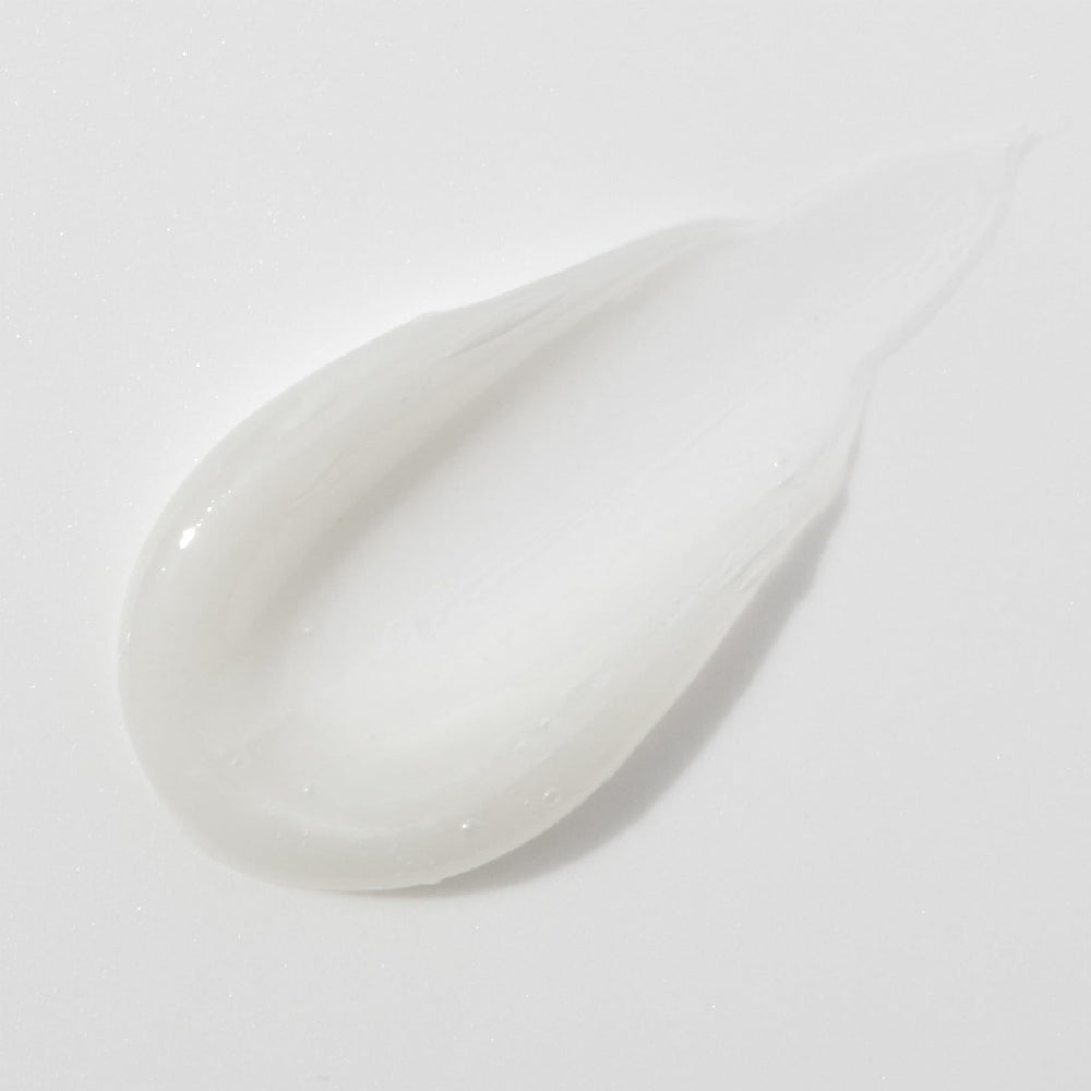 Mario Badescu overnight mask on lips showing intensive repair benefit