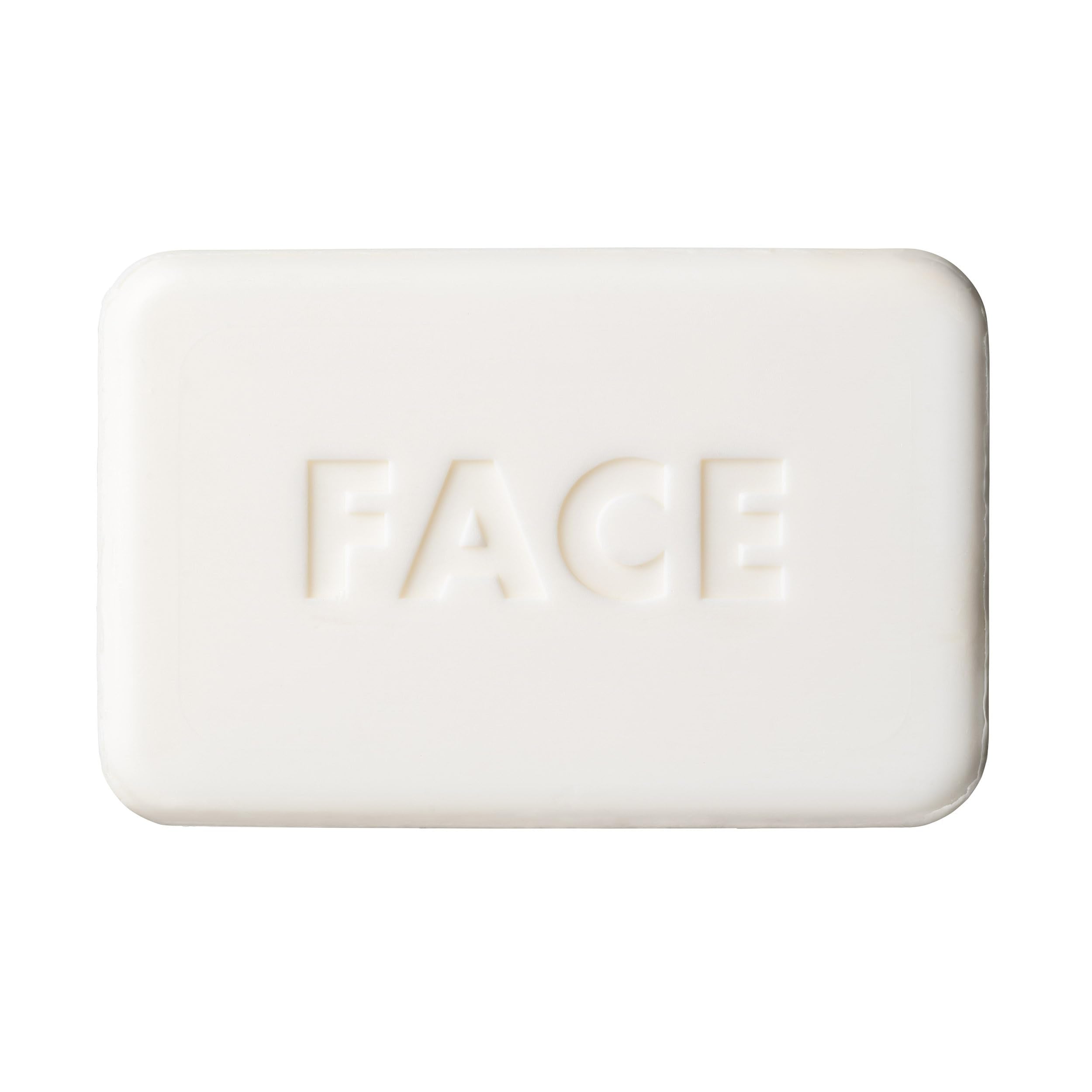 MARLOWE label and ingredient panel highlighting natural extracts and clean formulation benefits