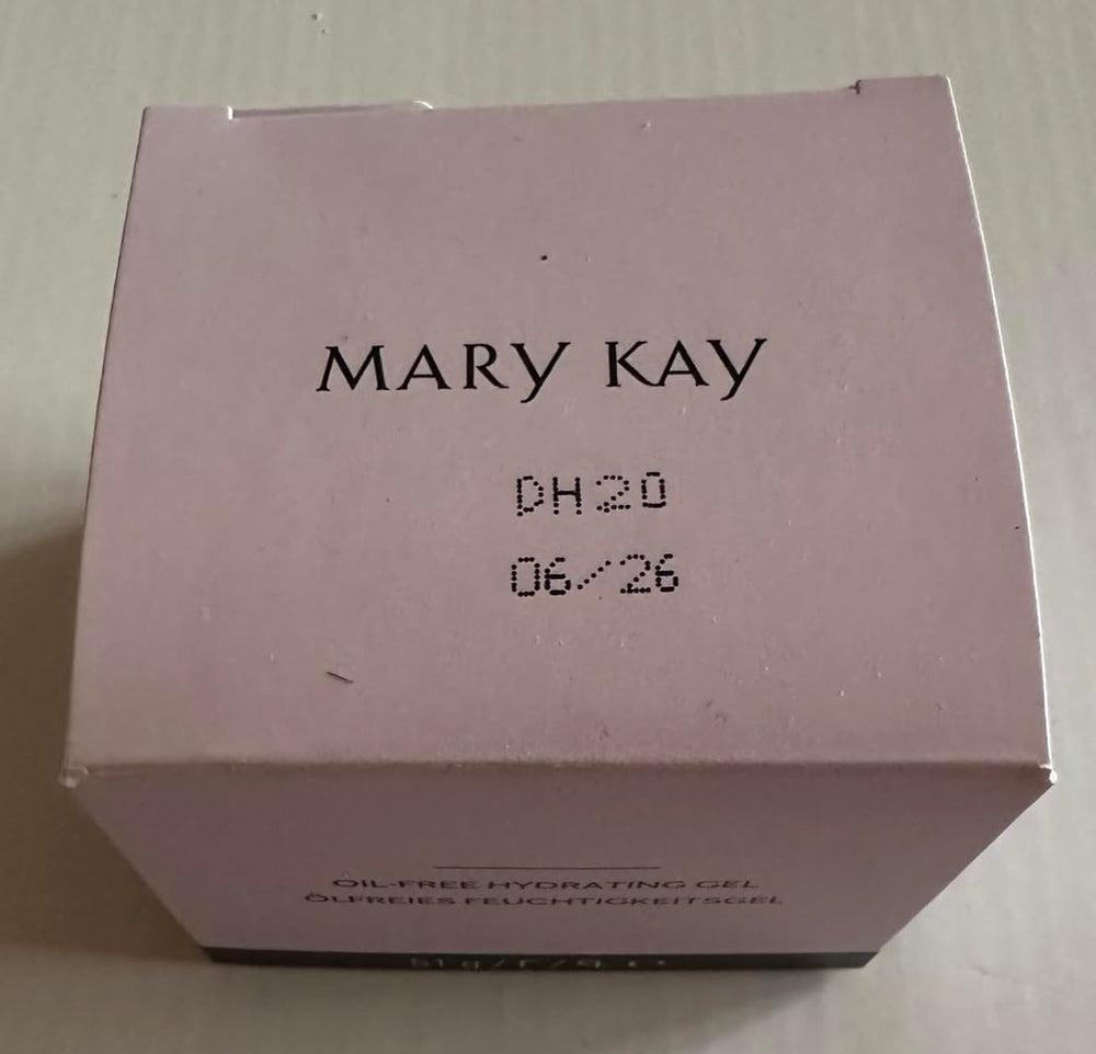 Mary Kay side label showing ingredient listing for informed, ingredient-conscious shoppers
