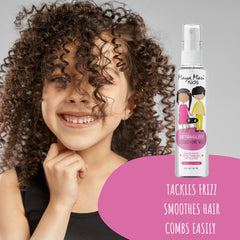 MAYA MARI spray nozzle close-up demonstrating easy misting