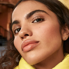 Maybelline Colossal Bubble lifestyle model wearing Copper Brown for softer daytime glam