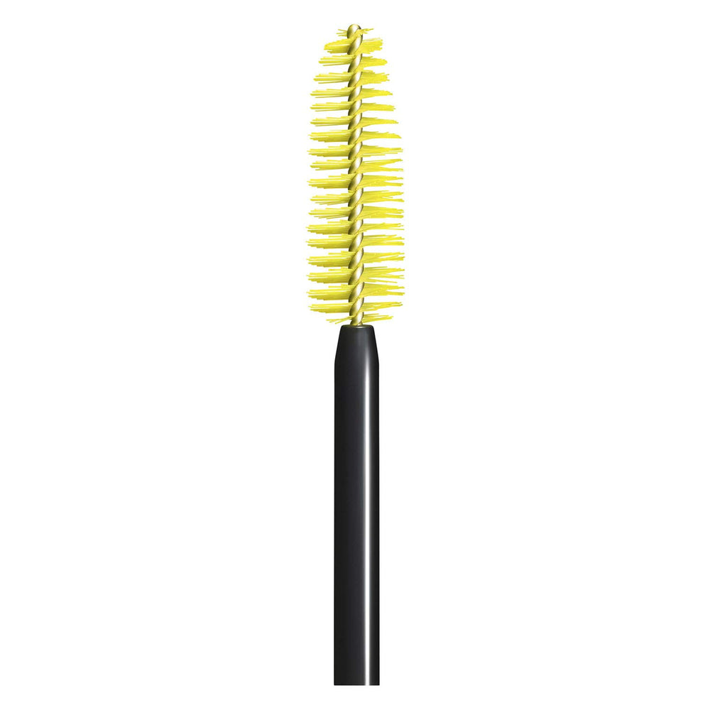 Maybelline Colossal waterproof demo resisting water for long-lasting wear