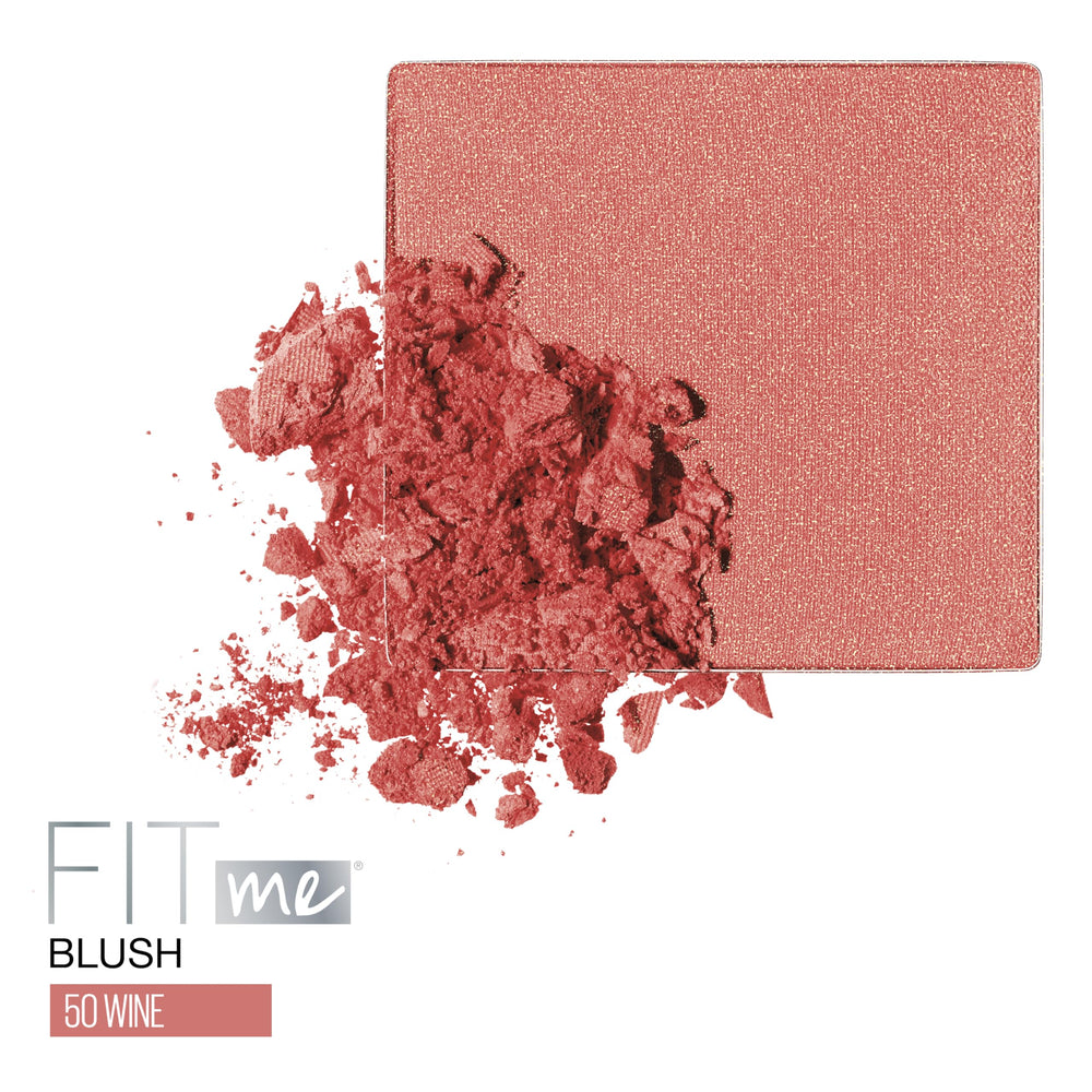 MAYBELLINE close-up of powder pan texture highlighting smooth, blendable finish