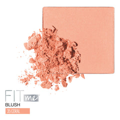 Maybelline close-up of powder texture highlighting smooth blendability