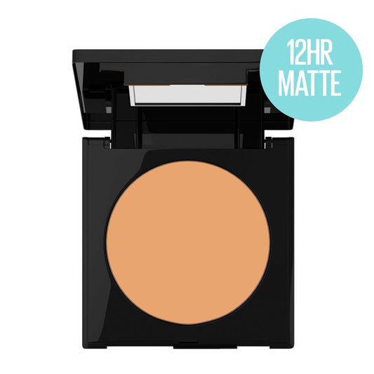 MAYBELLINE Fit Me close-up of Warm Sun powder texture revealing fine-milled, blur effect for smoother skin