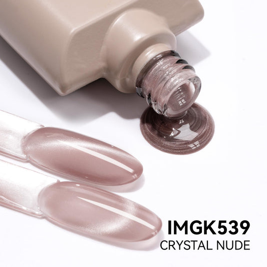 MAYCHAO brush and cap detail for precise application and control