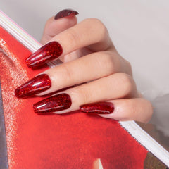 maychao lifestyle shot at party highlighting vibrant glitter manicure impact