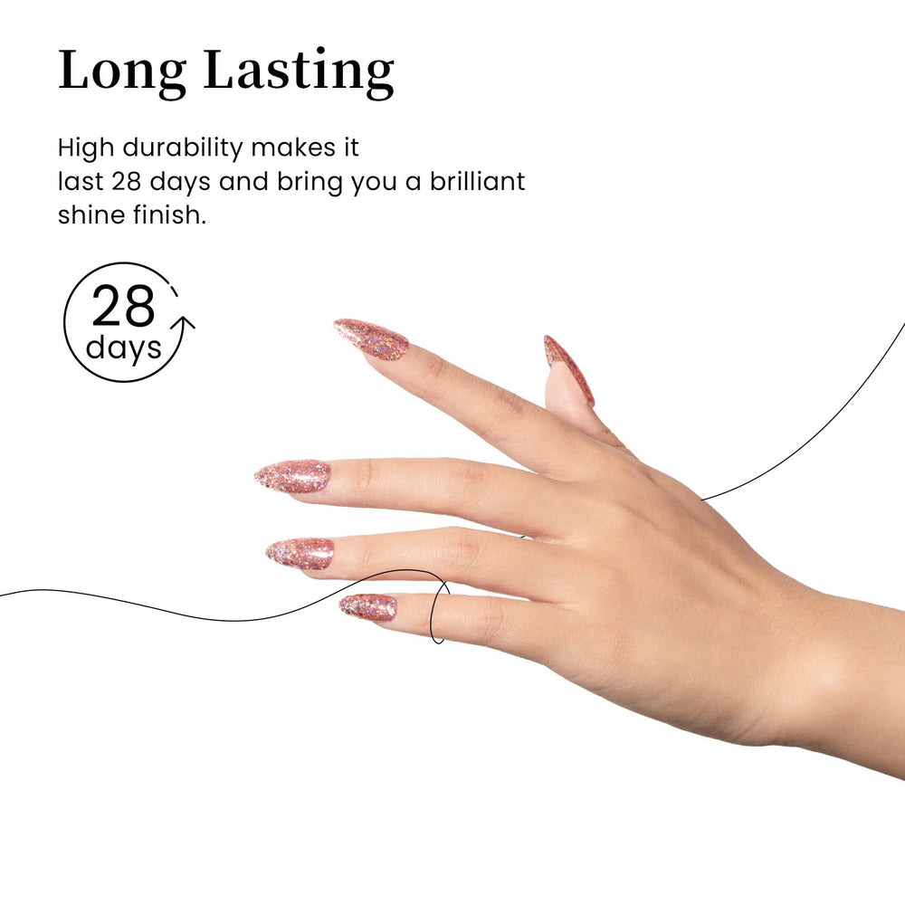 MAYCHAO top coat on nail swatch demonstrating high gloss and protection benefit