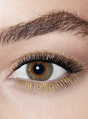 Maydear wand close-up showing bristles that separate lashes and deposit pigment evenly