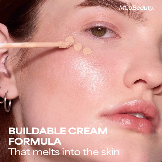 MCoBeauty doe-foot applicator delivering precise concealer placement for quick touch-ups