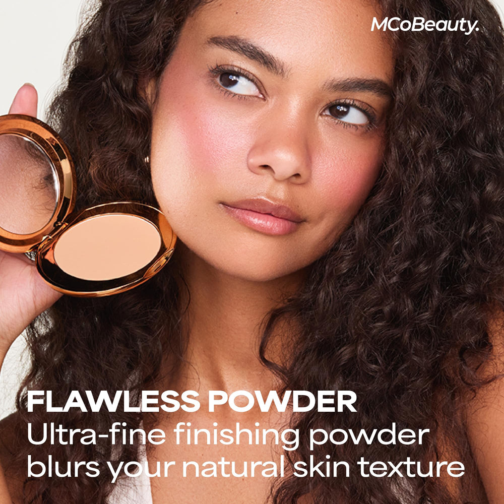 MCoBeauty open compact with mirror for on-the-go touch ups