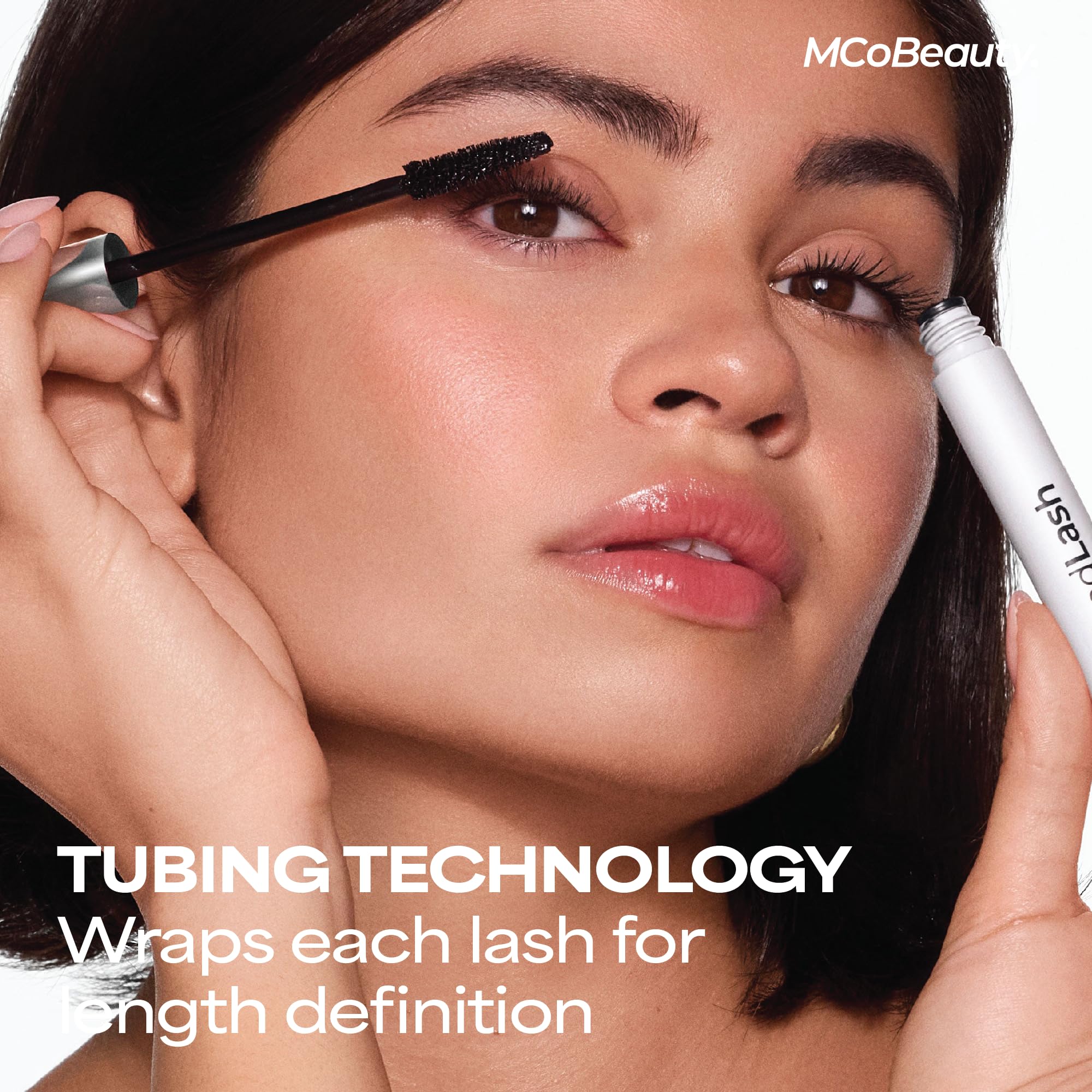 MCoBeauty wand and tapered bristles demonstrating precise lash separation and reach