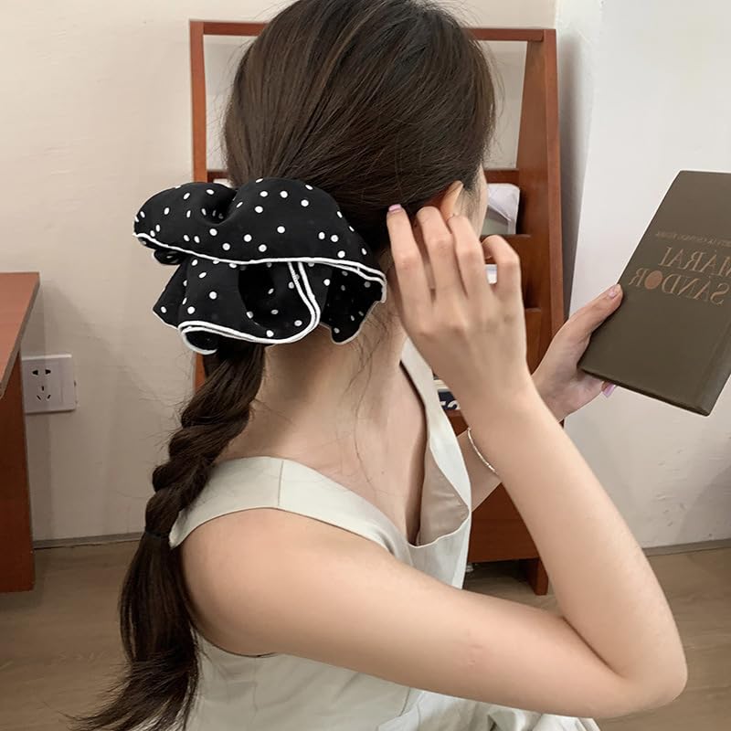 mdgfge scrunchie styled in a bun on blonde hair for volume and comfort