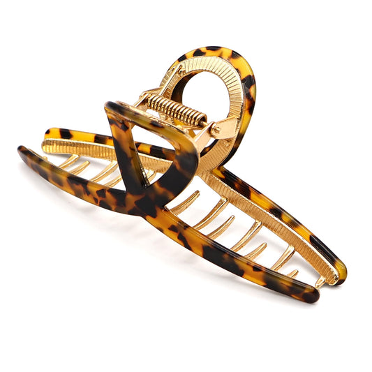 Medoca gold leopard front view showing elegant clip and reliable hold