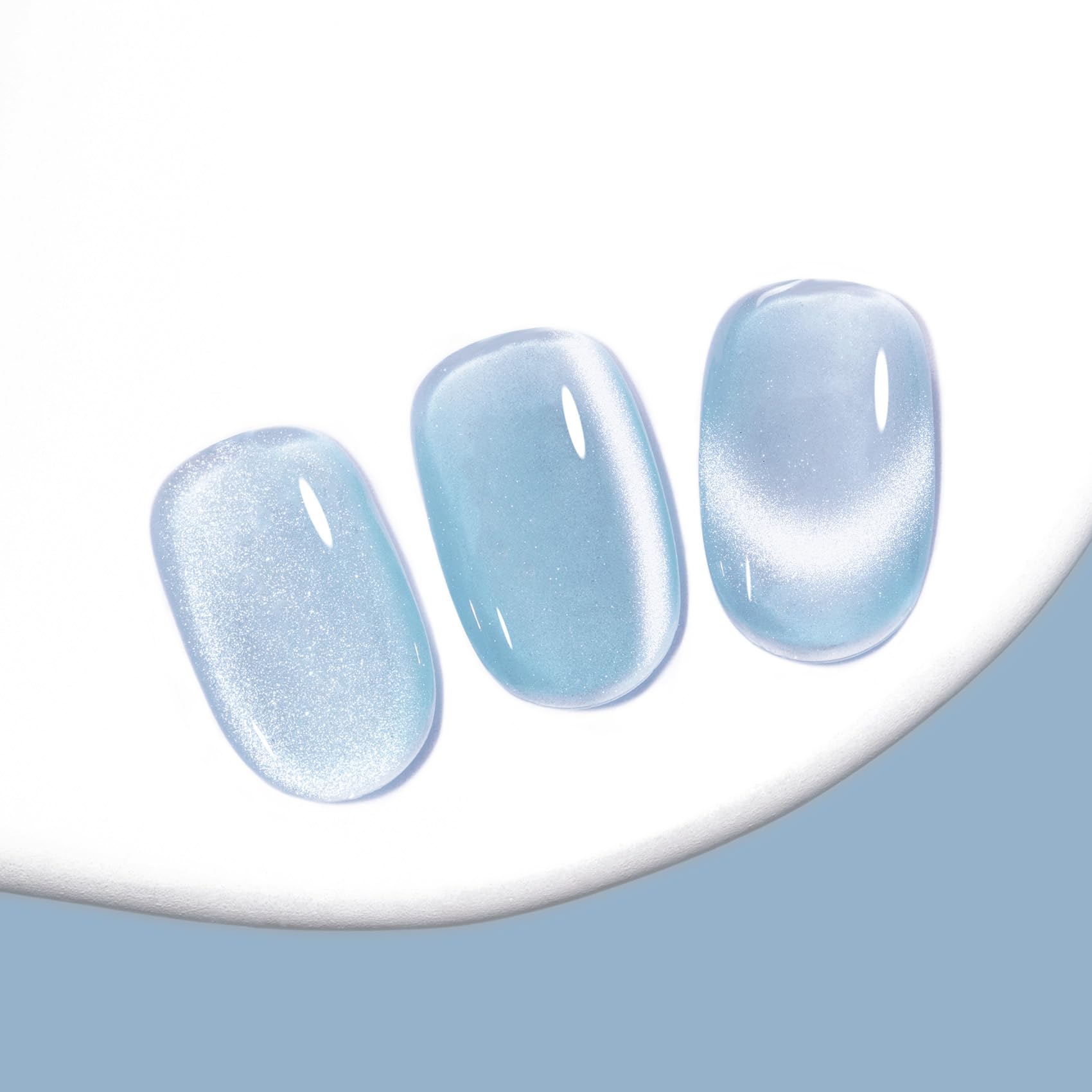 MEGIOR magnet held over uncured polish showing cat eye formation