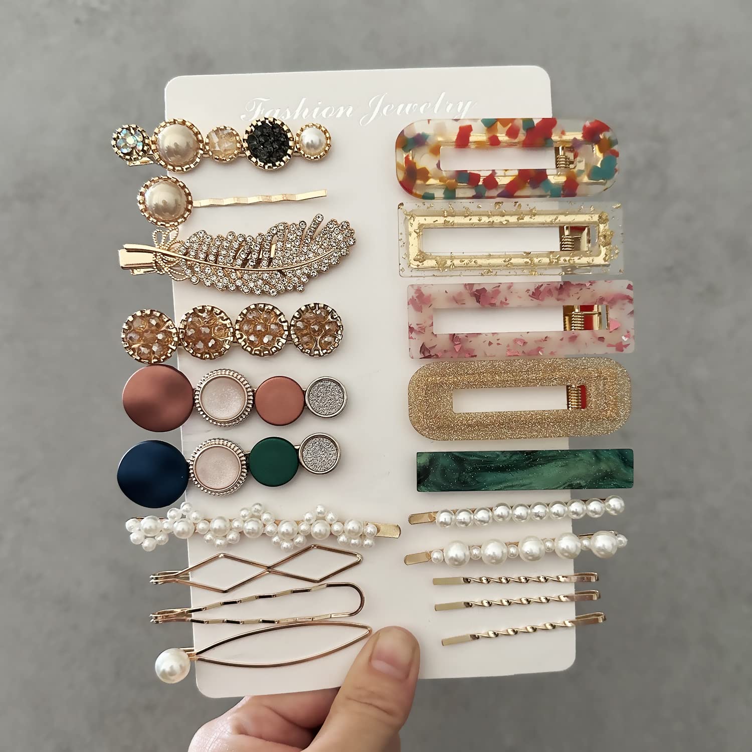 Mehayi acrylic barrette close-up highlighting polished texture and snag-free finish benefit gentle wear
