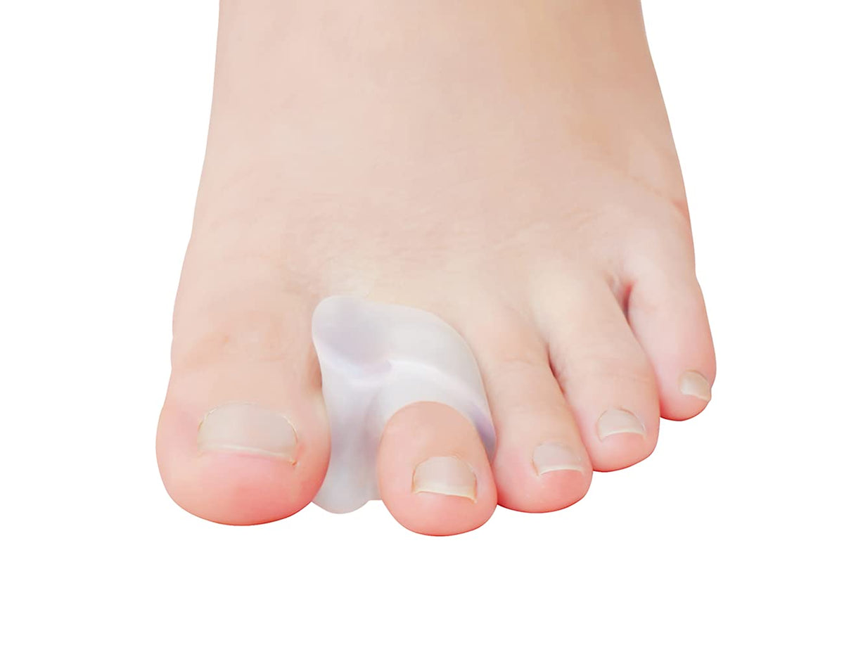 MENOCADY front packaging showing twelve clear gel toe spacers and product benefits