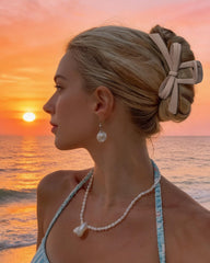 Mesovor clip in model hair half-up style showcasing secure all-day hold