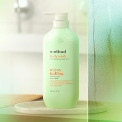 Method ingredients panel close-up showing AHA and PHA exfoliant benefit