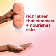 Method close-up label showing fragrance notes for a refreshing shower experience