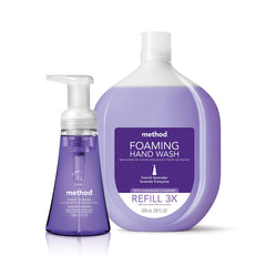Method recycled plastic label close-up highlighting 100% PCR bottle benefit