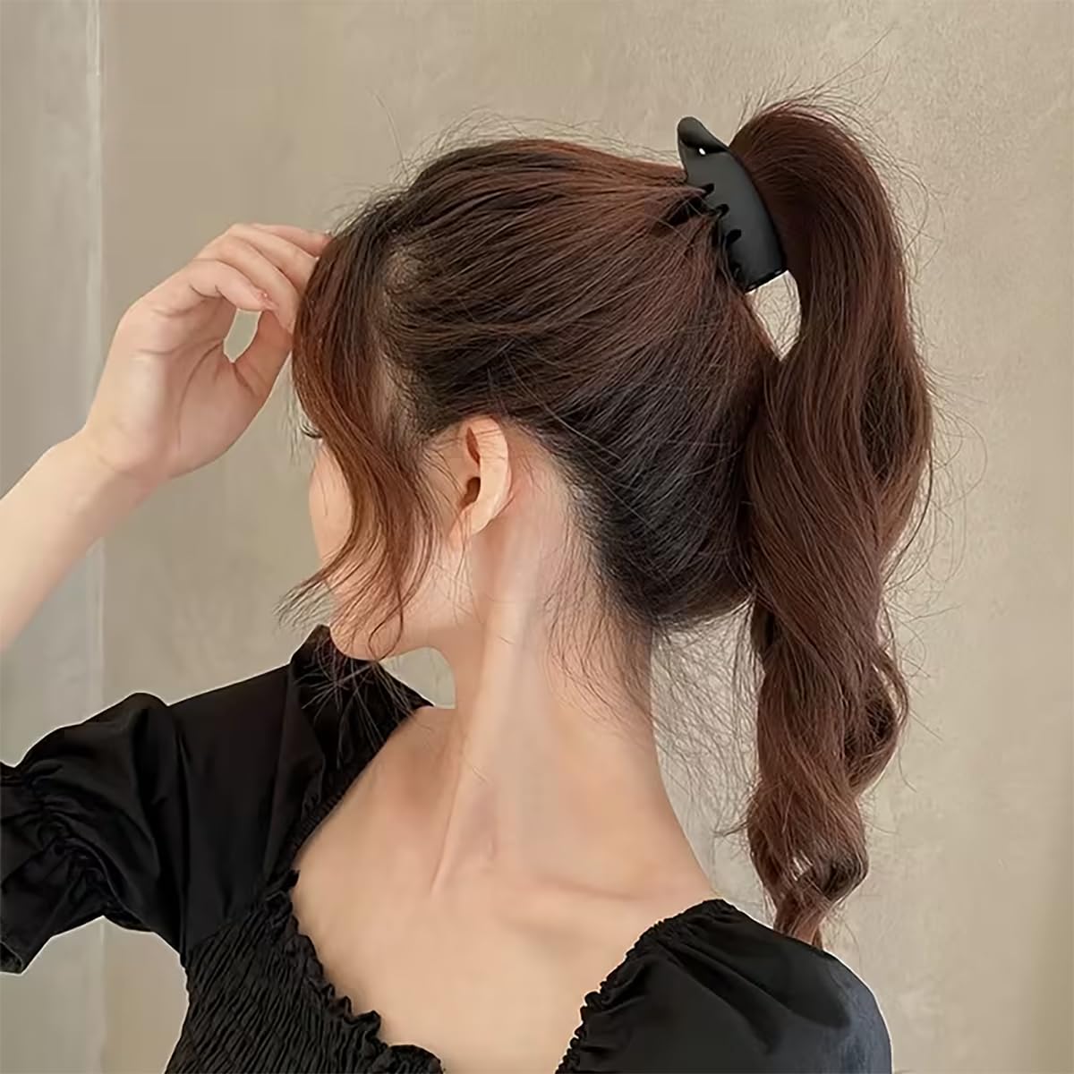MEZYKAP clip securing a high ponytail showing instant volume benefit