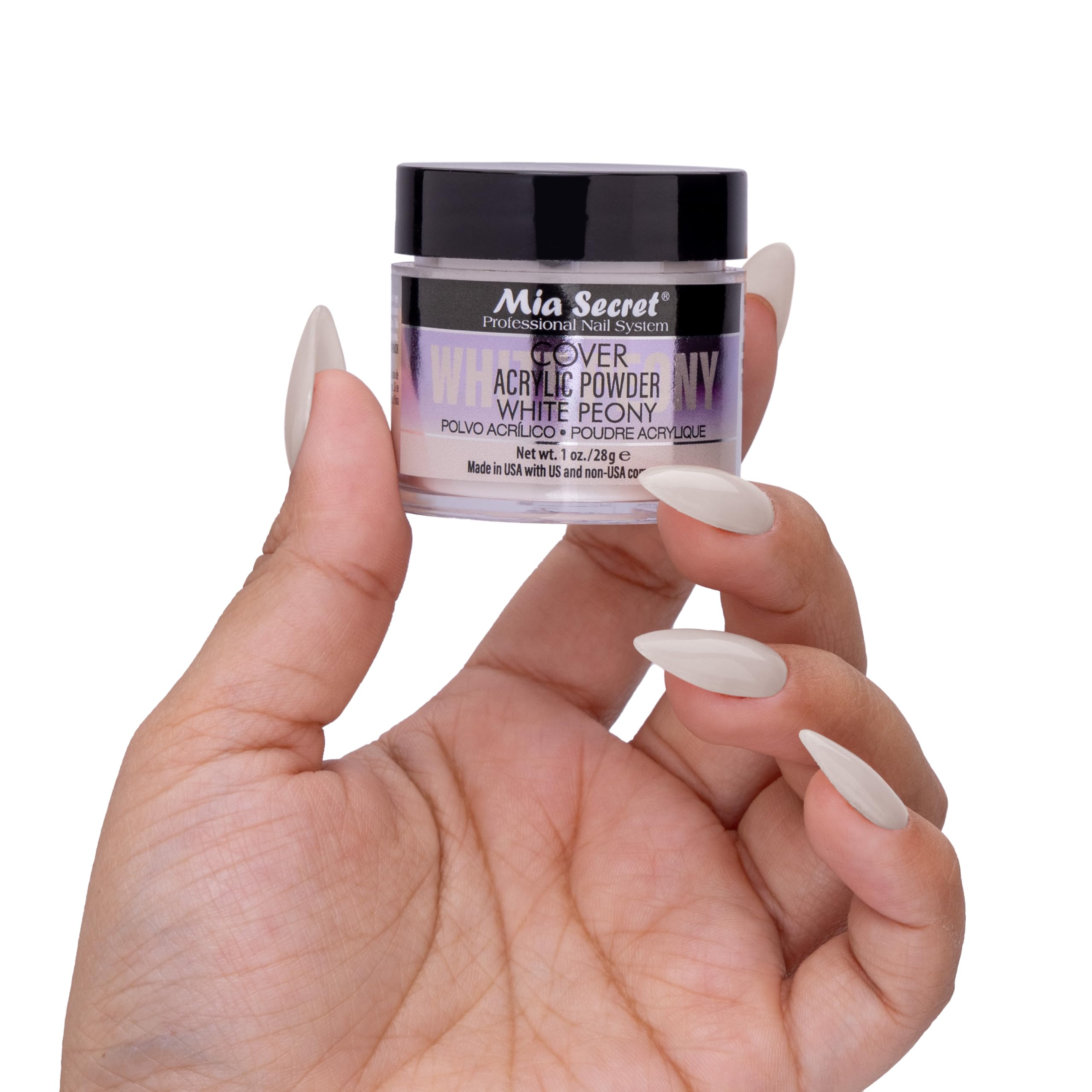 Close-up texture of Mia Secret powder highlighting smooth, self-leveling finish
