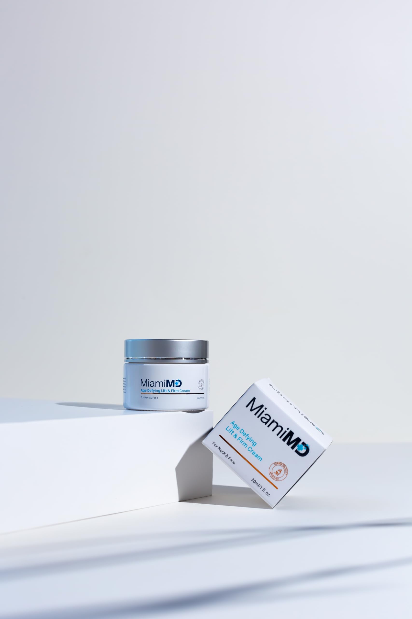 MiamiMD side label with ingredient callouts showcasing peptide benefits
