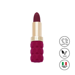 Milani Color Fetish open bullet displays creamy tip for smooth application and comfort