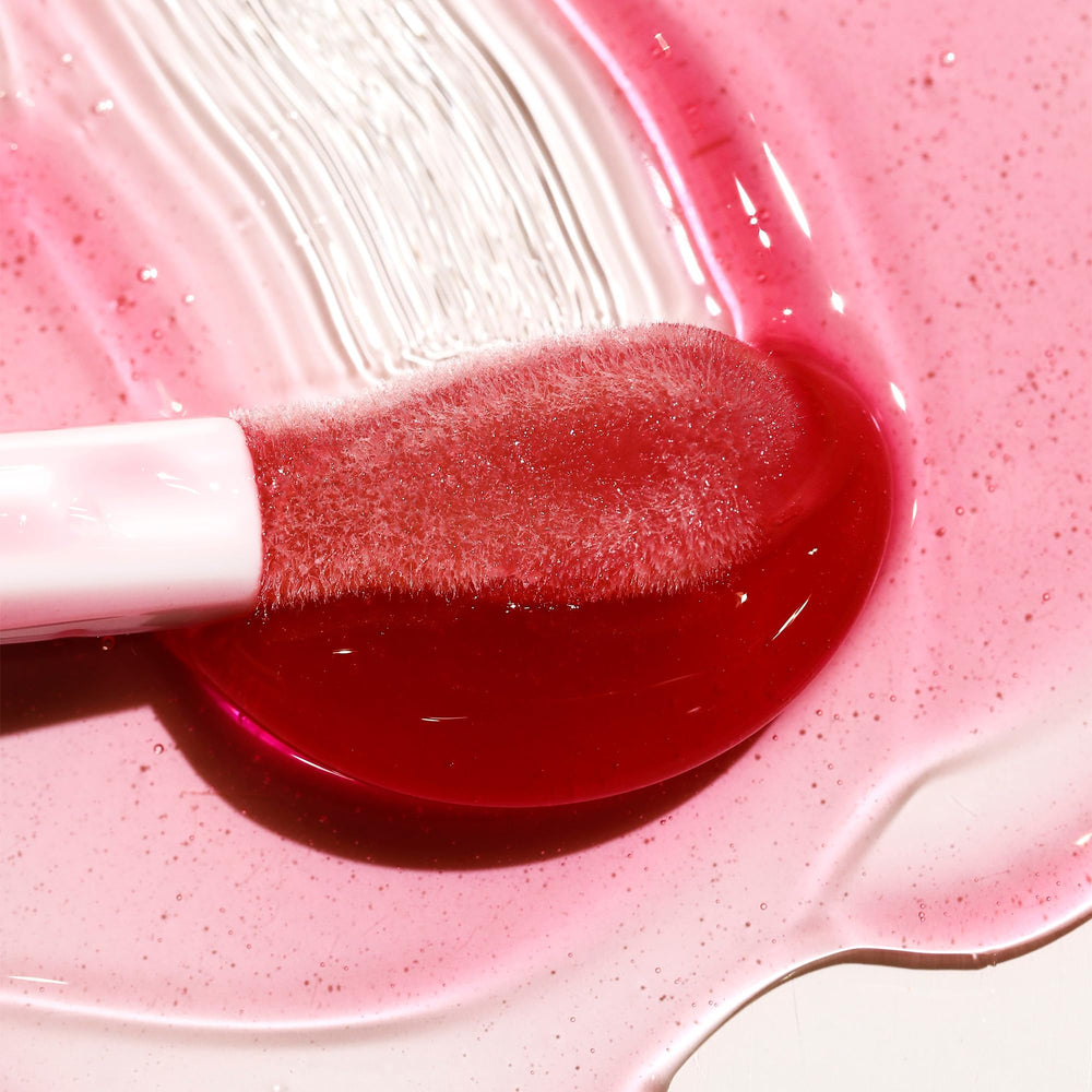 Milani with vitamin E capsule prop emphasizing antioxidant conditioning benefit