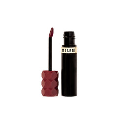 Milani texture close-up of formula gloss-to-matte transition for soft feel