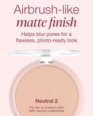 Mineral Fusion compact open with applicator demonstrating easy touch-up benefit
