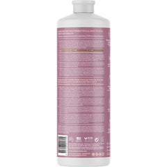 MINETAN BODY.SKIN spray mist close-up demonstrating even fine mist coverage for smooth results