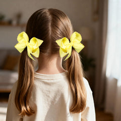 miroksh lined alligator clip close-up showing secure gentle grip benefit