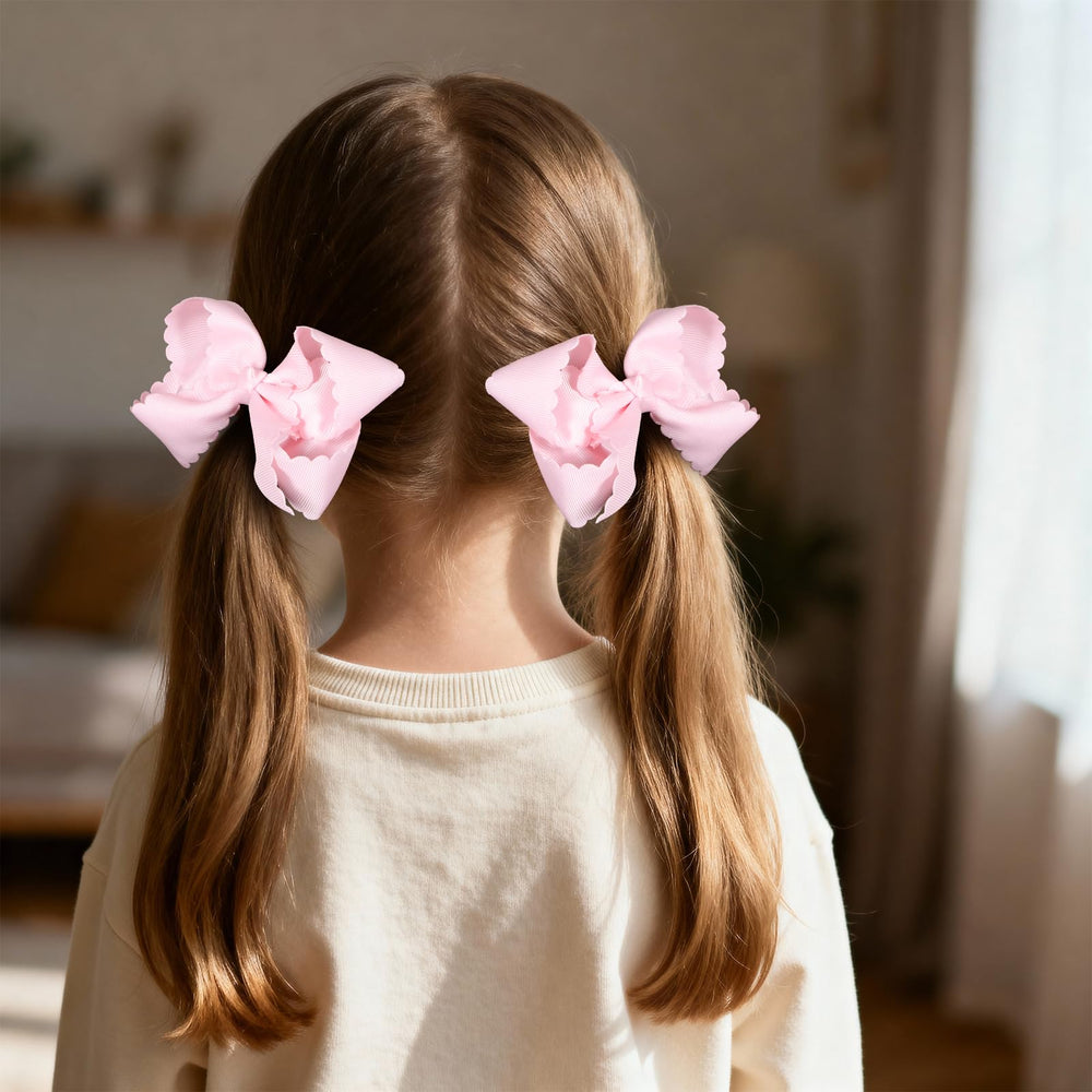 Miroksh in hair toddler wearing bow for comfortable all-day styling