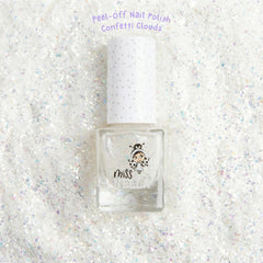 miss nella brush stroke showing even glitter distribution and smooth application benefit