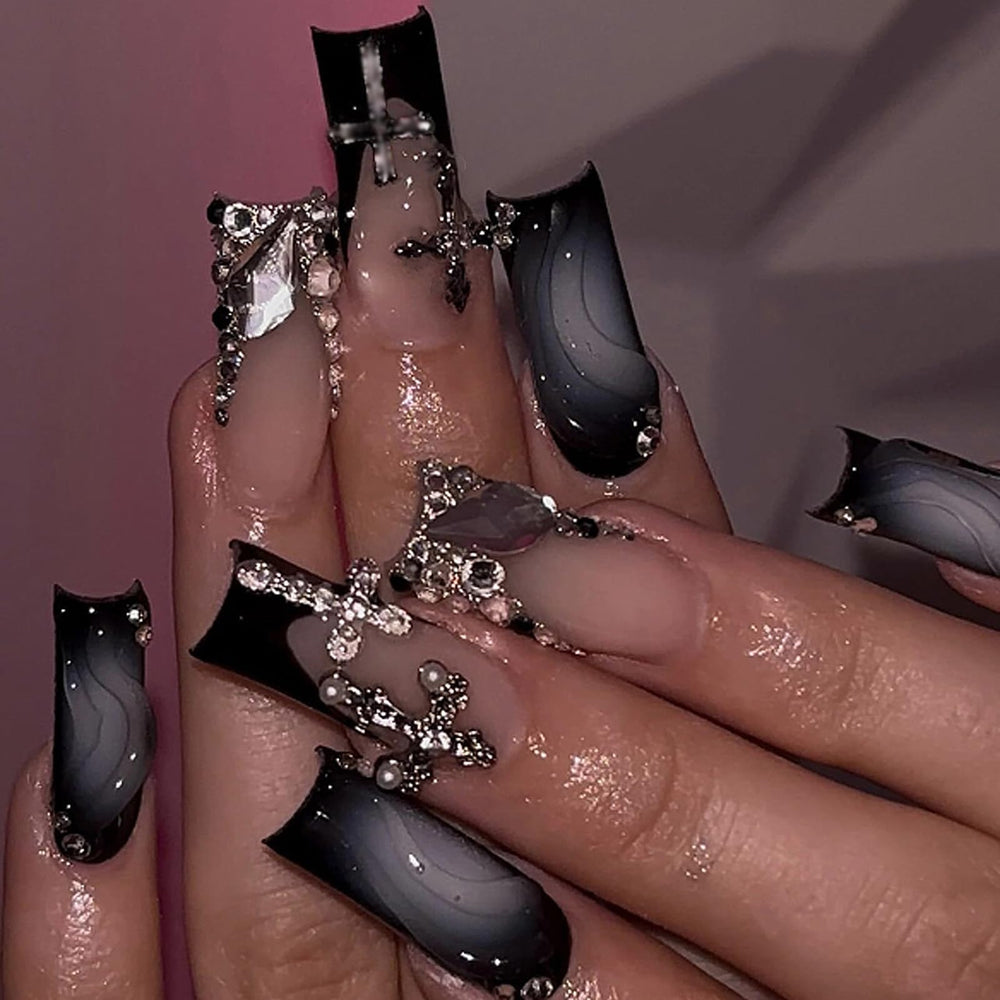 MISUD front packaging view showing all 24 press-on nails and glue - quick salon look benefit